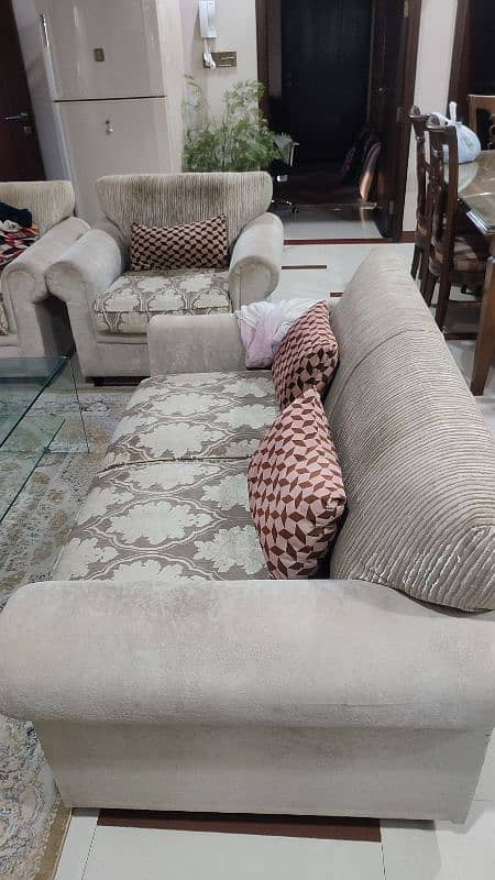 07 seater sofa set in good condition for sale 1