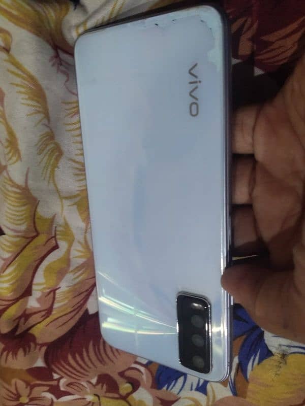 Vivo Y20 (with Box) 3