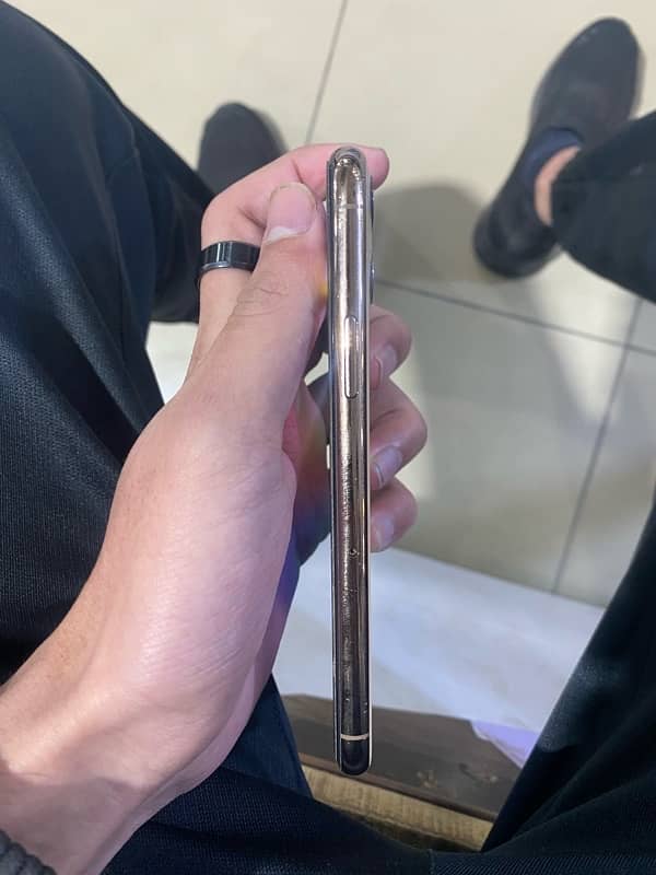 iphone 11 pro non pta 64Gb 4