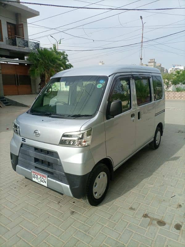 Daihatsu Hijet 2019 8