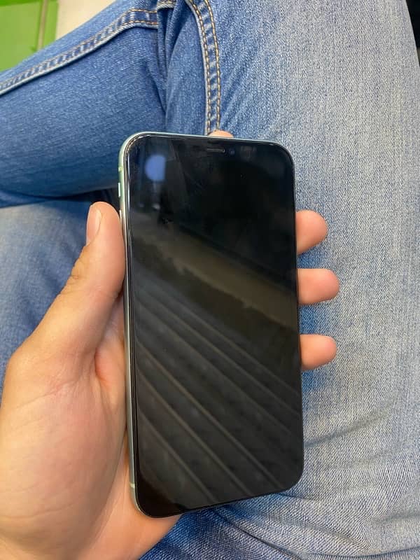 IPHONE 11 NON PTA (64GB) 6