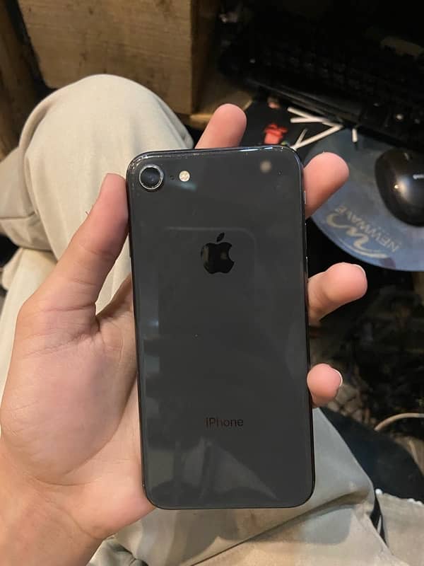 IPHONE 8 PTA PROVED 4