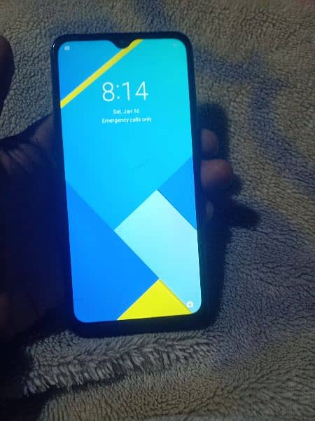 Realme c2 phone 2