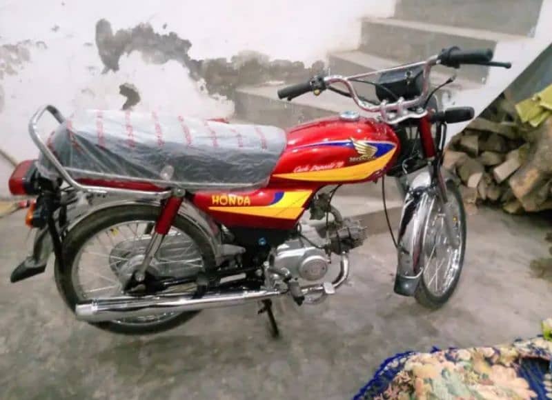 Honda CD70 total bike genuine hair 0