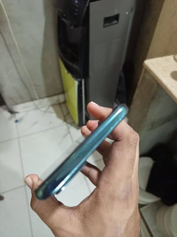 Model Infinix Note 11 pro No Daba Only Charger hai. . . 1