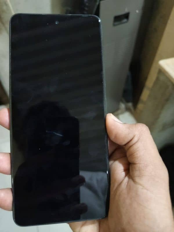 Model Infinix Note 11 pro No Daba Only Charger hai. . . 5