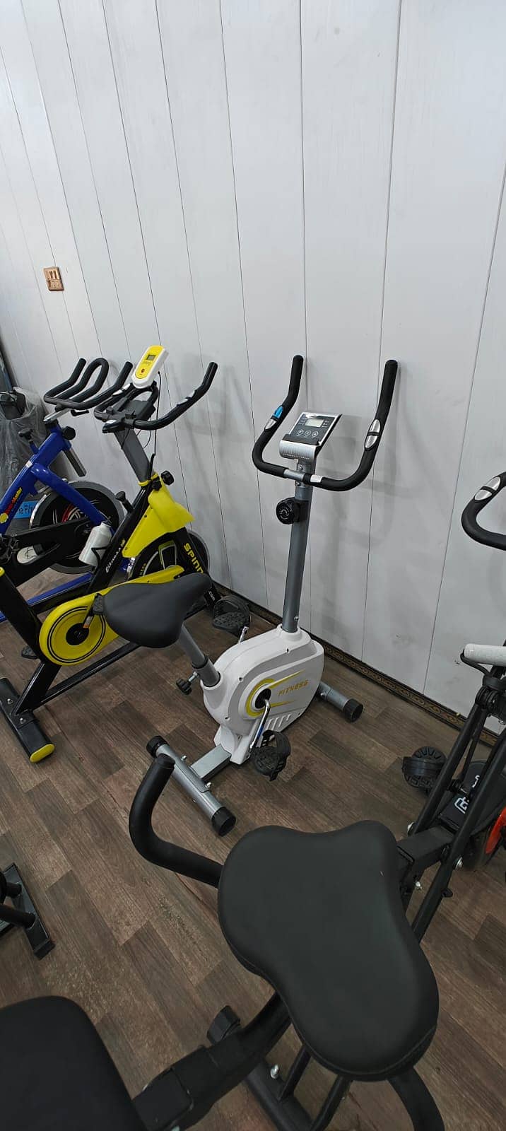 Exercise Bikes || Ellipticals || Gym Cycle || spin bike for sale 13