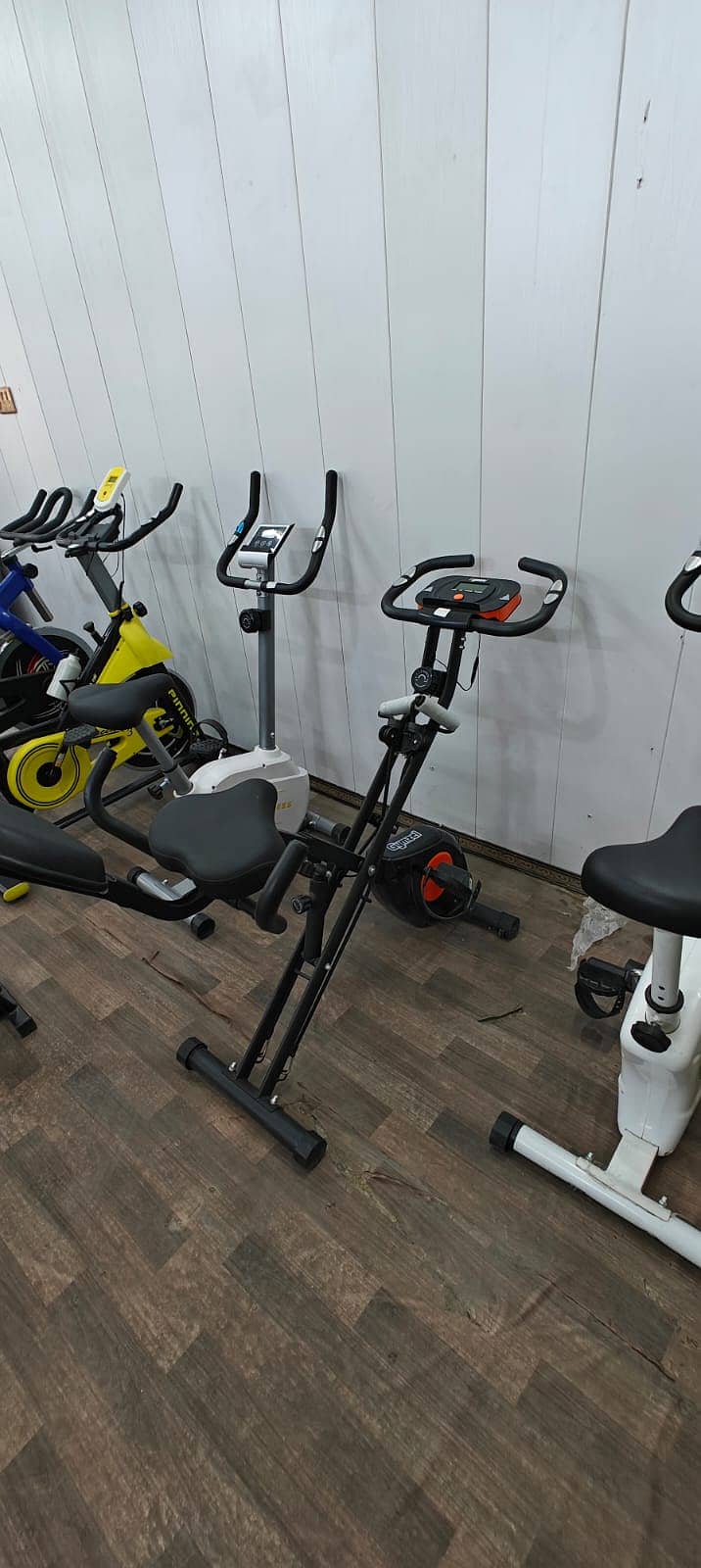 Exercise Bikes || Ellipticals || Gym Cycle || spin bike for sale 14