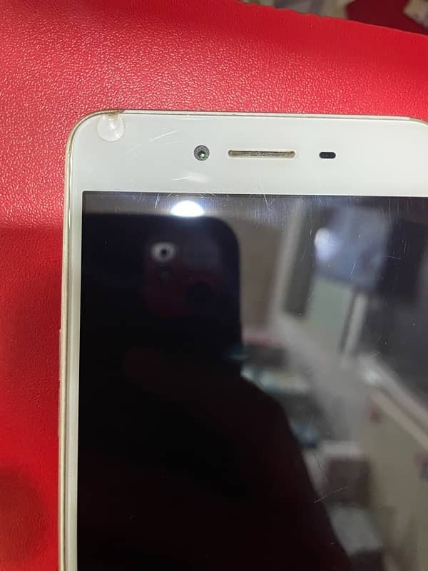 Oppo A37 5