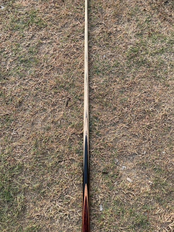 Somdech ultimate limited model cue 2