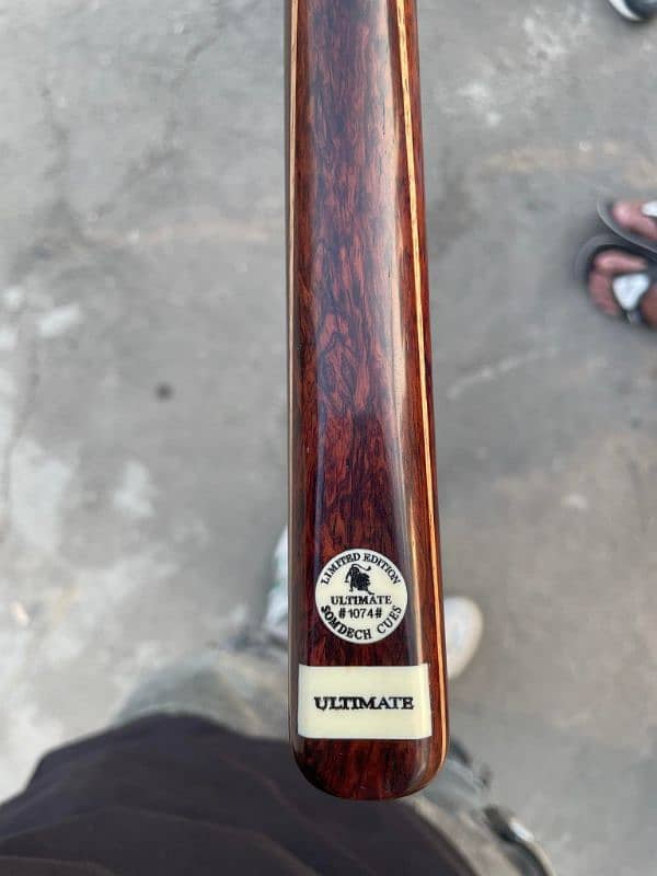 Somdech ultimate limited model cue 4