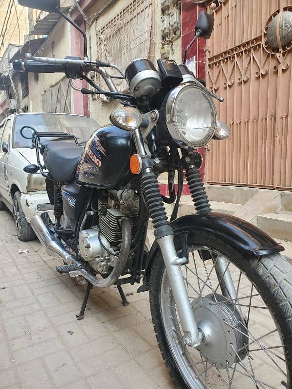 Suzuki GS 150cc Model-2014 Karachi 2