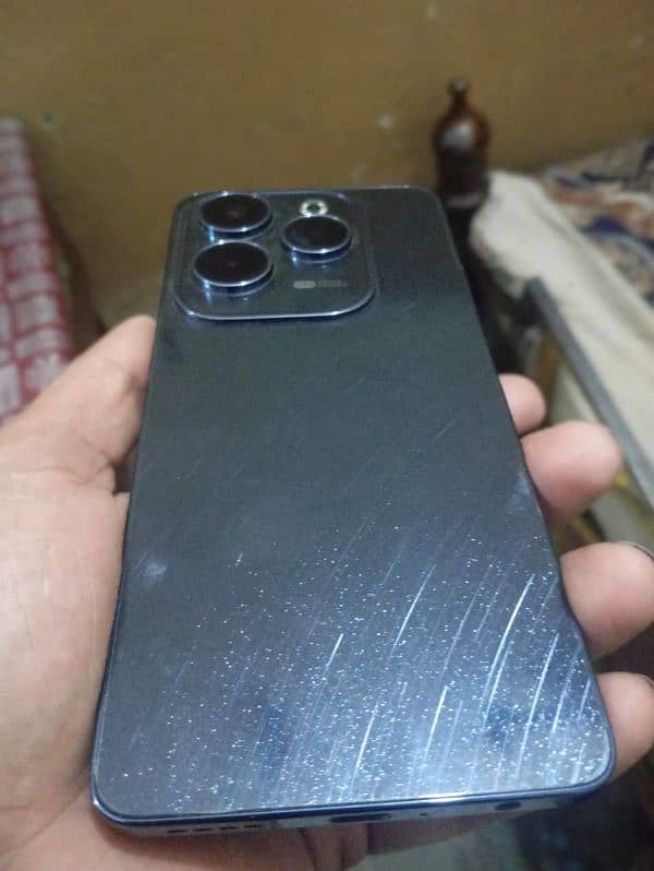 Infinix hot 40pro 0