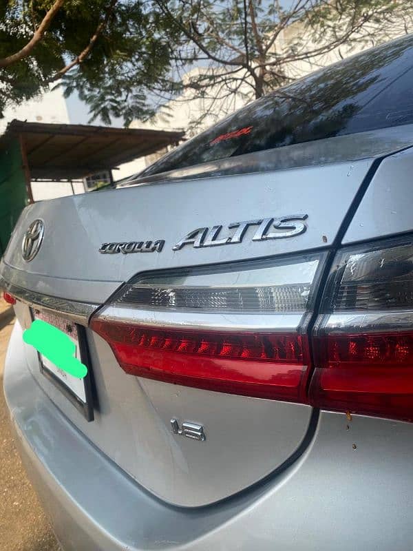 Toyota Corolla Altis 2019 1.6 13