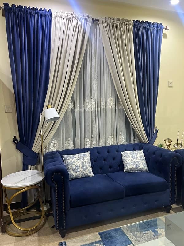 Full Sofa set with Curtain 0