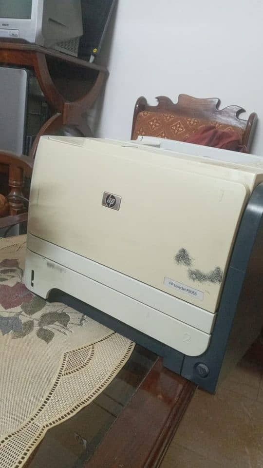 Printer for sale. 100% working condition and excellent quality 2