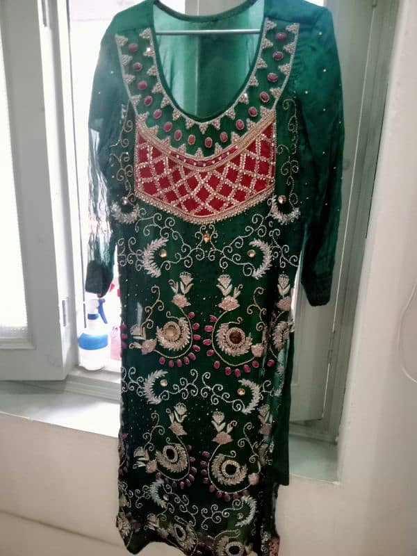 4 dress full kam waly sb ka 30000 2