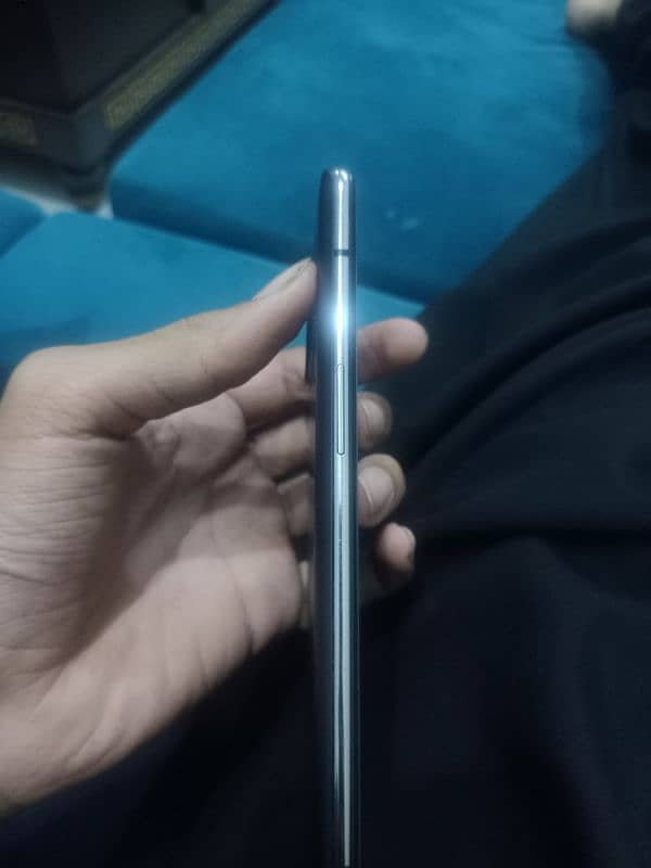 OnePlus 7t 4