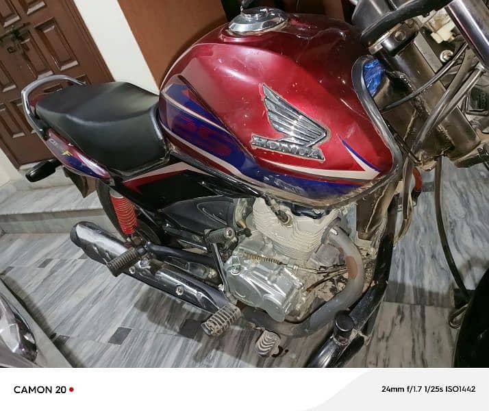 Honda CB 125F for sale in accumulate condition 1