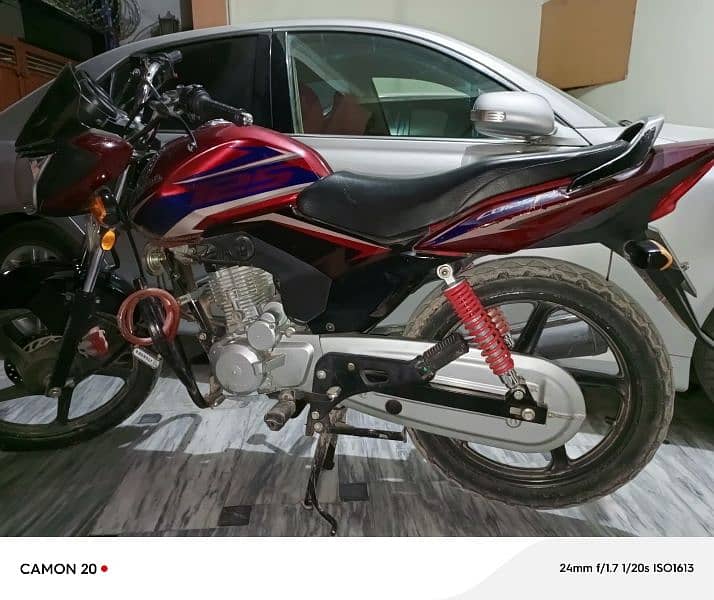 Honda CB 125F for sale in accumulate condition 3