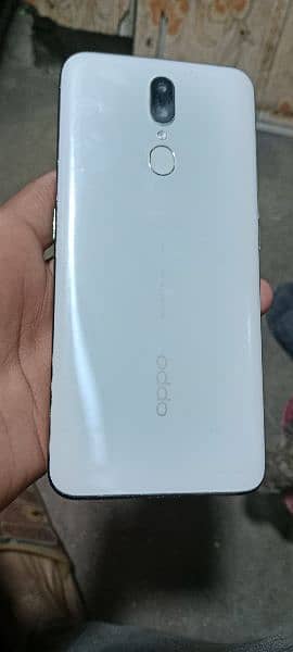 oppo f11 0