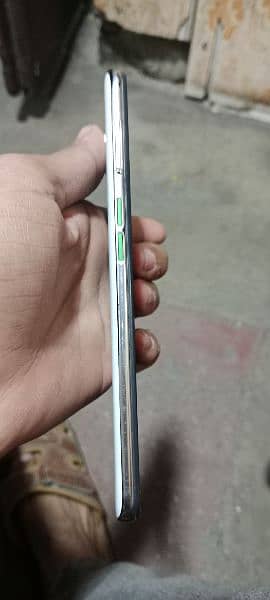 oppo f11 6