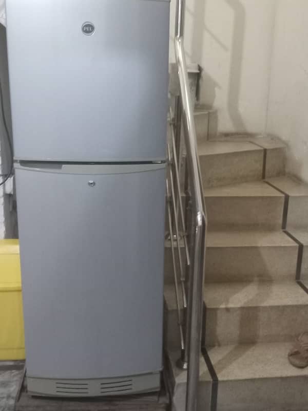 FREEZER AND FRIDGE 1