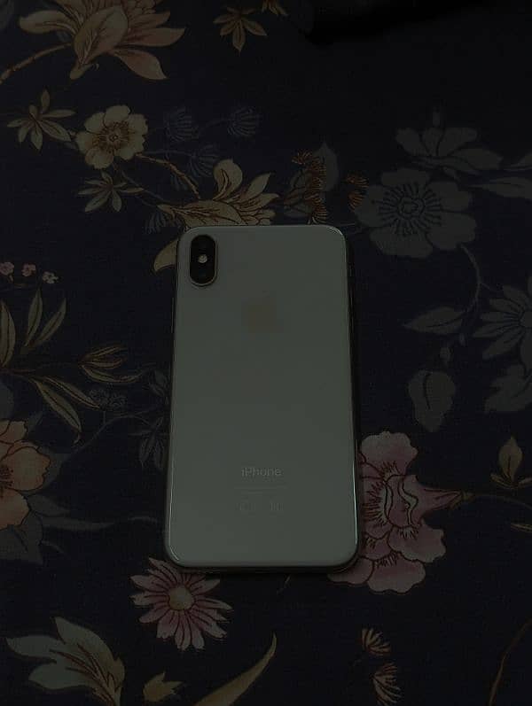 IPHONE X 0