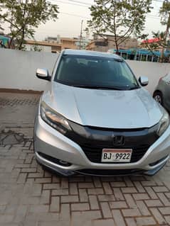 Honda Vezel X Sensing 2014