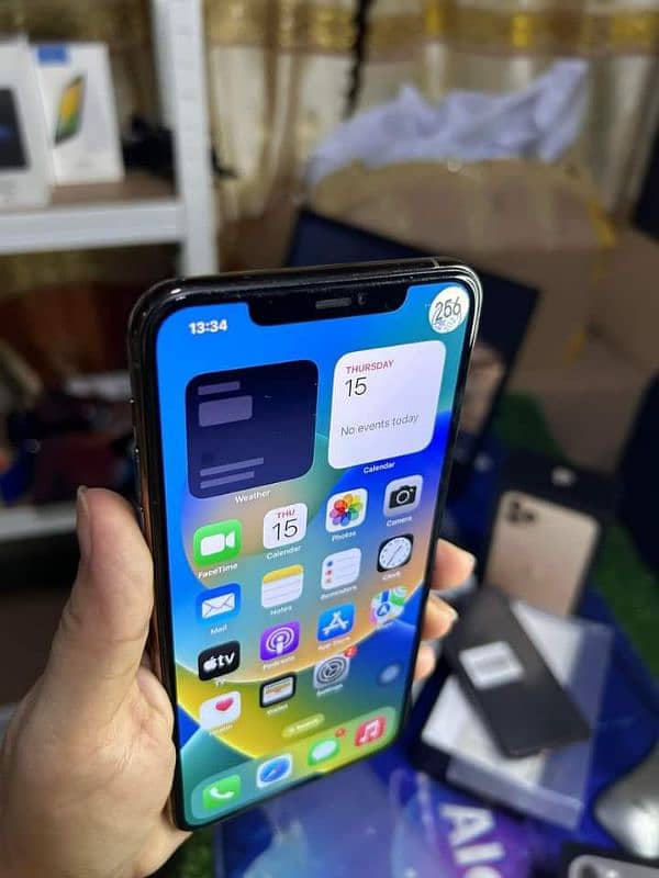 iPhone 11 Pro max 256 gb 03241196127 my whatsapp number 2