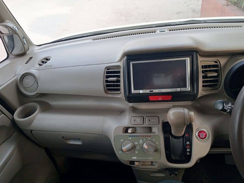 Honda N Box 2012 3