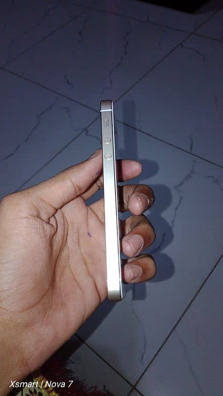 iphone 5s 16gb non pta 10/10 all ok 1