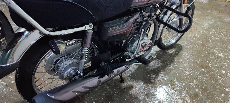 Honda cg 125 just like brand new 0