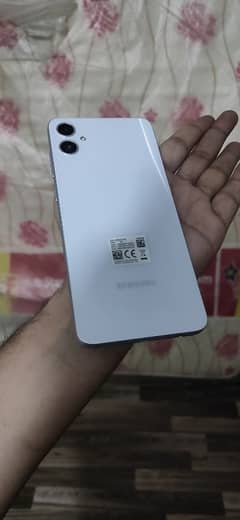 Samsung Galaxy a05 10 of 10 argent sela missing box only mobile