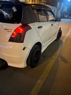 Suzuki Swift 2012