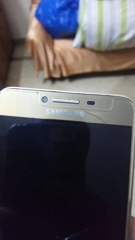 Samsung Galaxy c5 11