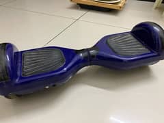 8/10 Used Hoverboard with slight scratches