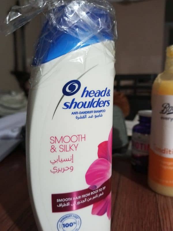 Head and Shoulders Smooth and Silky 2