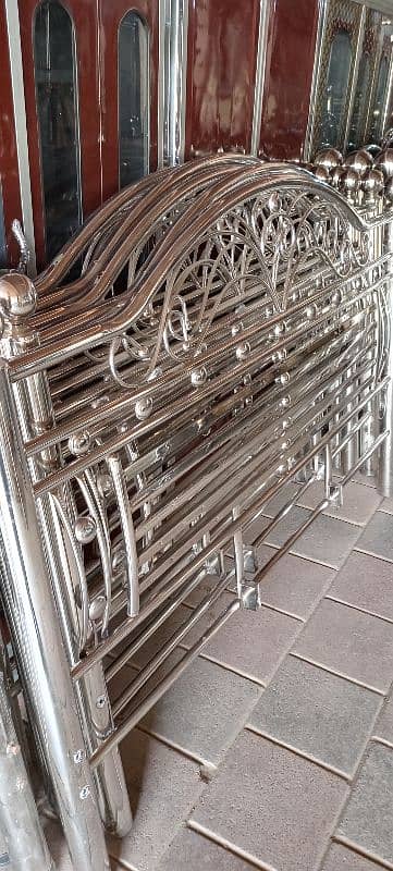 stainless steel beds wholesale prices 18