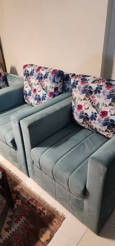 Green Sofa Set 1