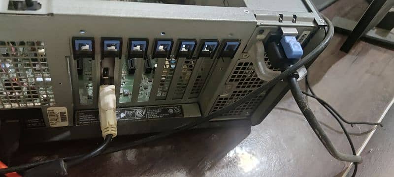 DELL Precision Tower 5810 3