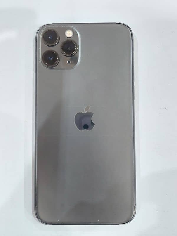 Iphone 11 pro Non pta (WA: 0300-0121494) 2