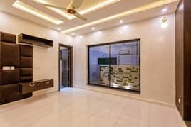 10 Marla house for rent in wapda town