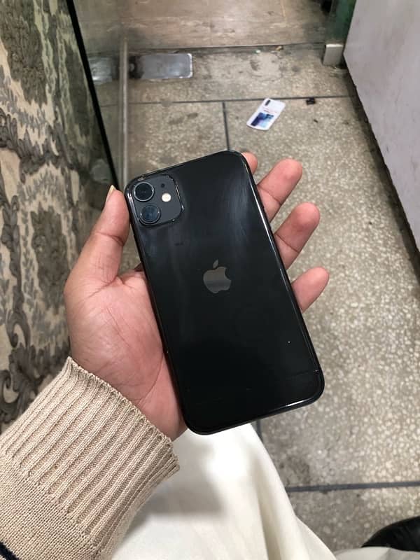 iPhone 11 0