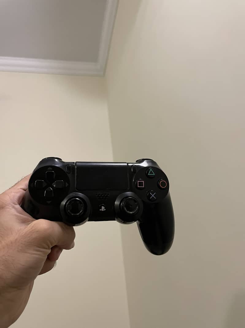 Ps4 controller ( 1 month check warranty ) 2