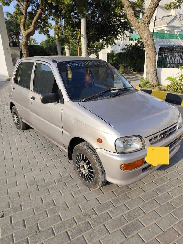 Daihatsu Cuore 2004 1