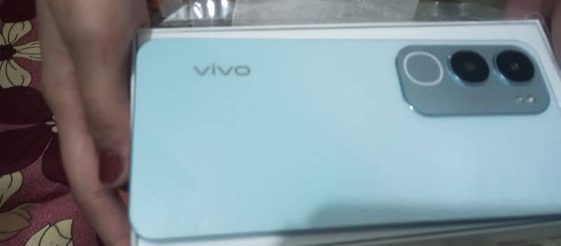 VIVO Y19S 6