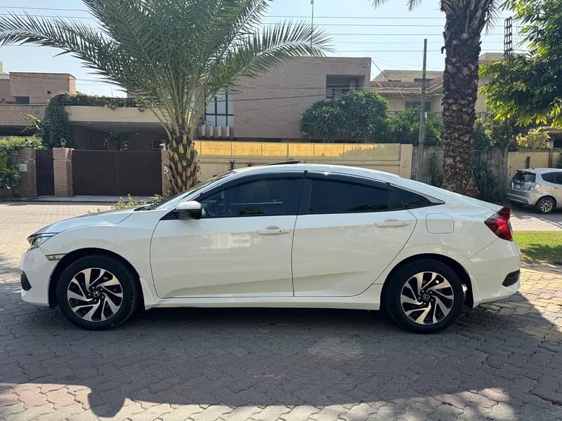 Honda Civic VTi Oriel Prosmatec 2018 6