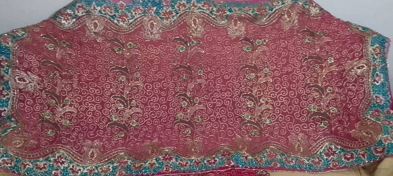 Bridal lhanga or dubtta full nakshi k kaam my. Discount  available. 6