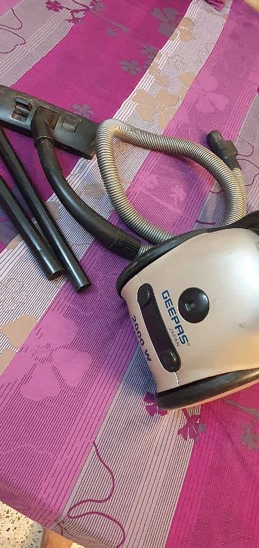 GEEPAS JAPAN Vaccum cleaner 0